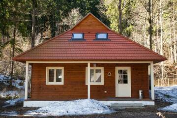 Фотографии Кемпинги Tusnad Bungalow г. Бэиле-Тушнад (Румыния) №2 Фото Кемпинги Tusnad Bungalow г. Бэиле-Тушнад 2