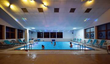 Фотографии Отель Hotel O3Zone г. Бэиле-Тушнад (Румыния) №2 Фото Отель Hotel O3Zone г. Бэиле-Тушнад 2